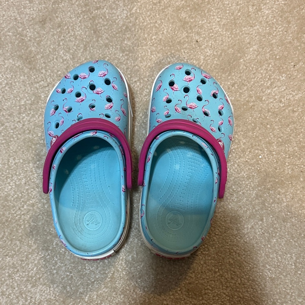 CROCS Kids Flamingo Print Light Blue Sandals